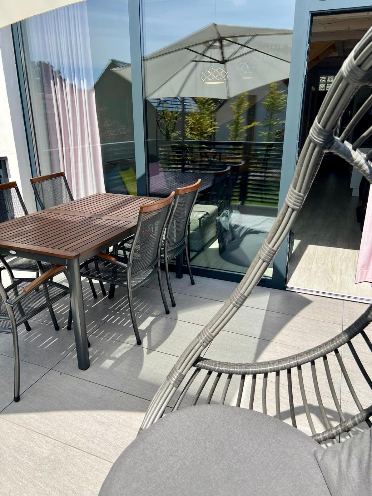 Ulinia Zacisze Dom Comfort 70M2 ภายนอก รูปภาพ