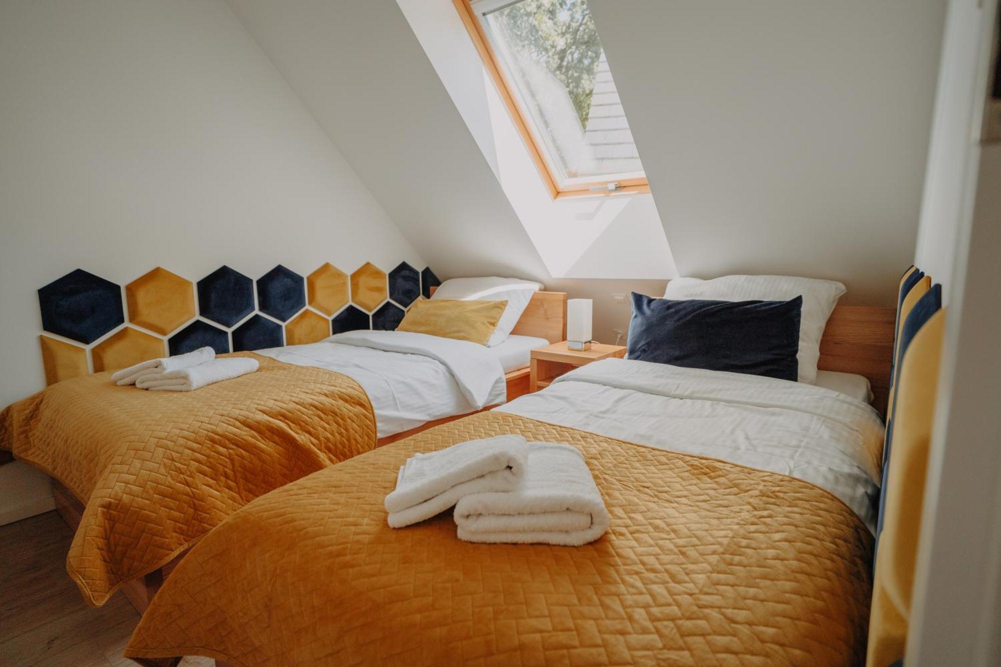 Ulinia Zacisze Dom Comfort 70M2 ภายนอก รูปภาพ